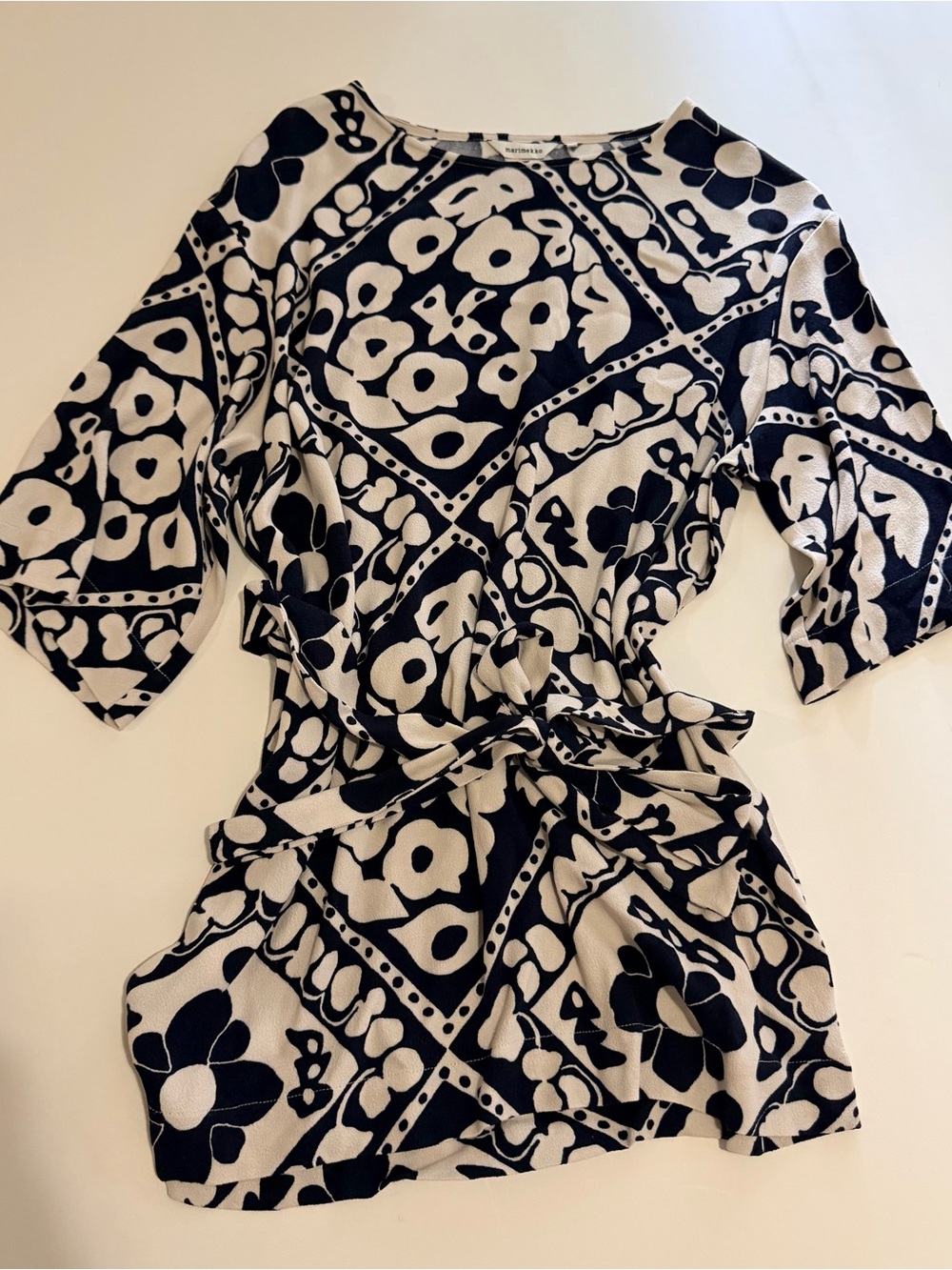 Marimekko Navy & white Floral Tie-Waist Tunic